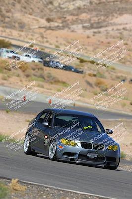 media/Oct-01-2022-Team Topak Racing (Sat) [[f860fb51be]]/2-Inter Low 2/session 2 turn 11/